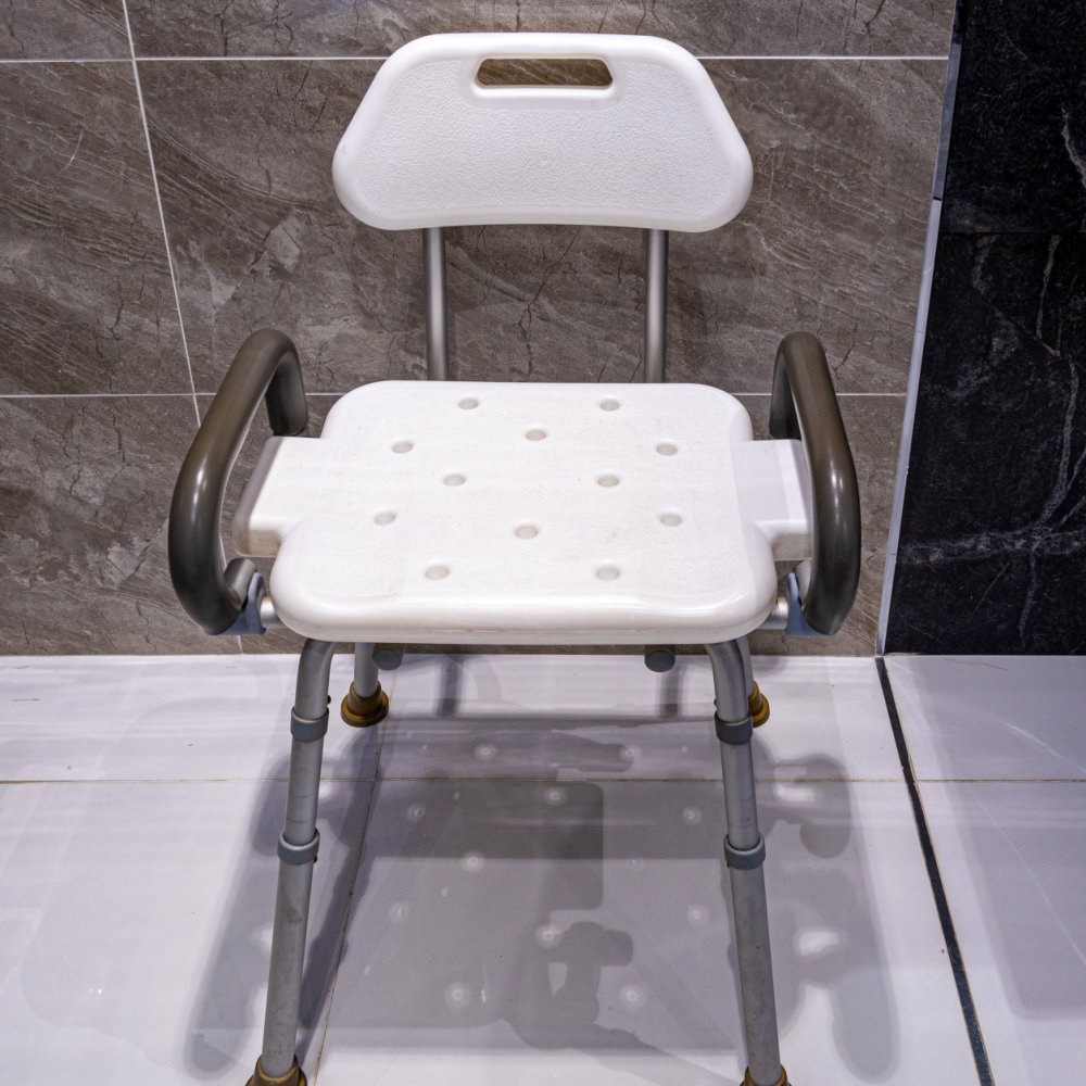 bathroom shower chair