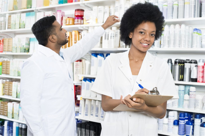 signs-you-need-to-switch-to-a-new-pharmacy